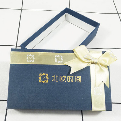 实木创意拆卸简易红酒架 木制酒架与葡萄酒架的艺术与实用性探讨